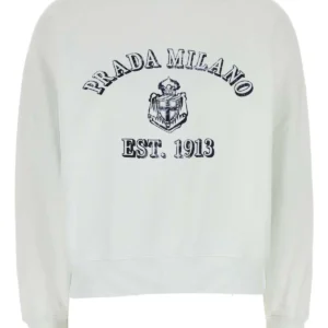 White cotton sweatshirt