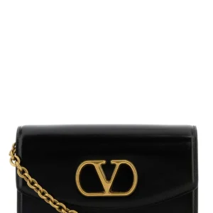 Black leather VLogo Signature shoulder bag