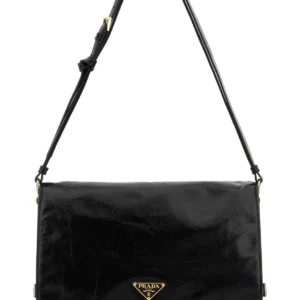 Black leather medium shoulder bag