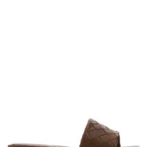 Brown leather Parco slippers