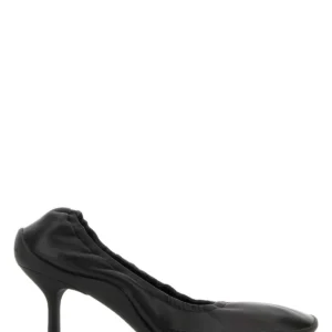 Black leather Shibuya pumps
