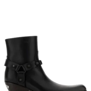Black leather Memphis ankle boots