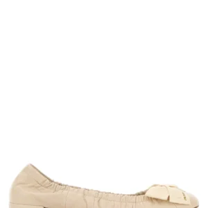 Ivory leather pumps