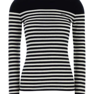 Embroidered wool sweater