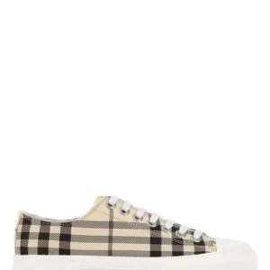 Embroidered cavas sneakers