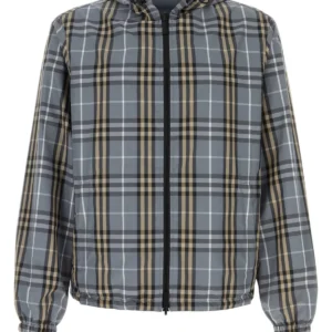 Embroidered polyester reversible jacket