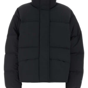 Black polyester down jacket