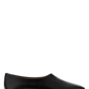 Black leather ballerinas